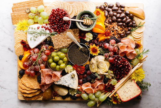 What to Eat and Drink with Caviar? Caviar Pairing for First-Timers
