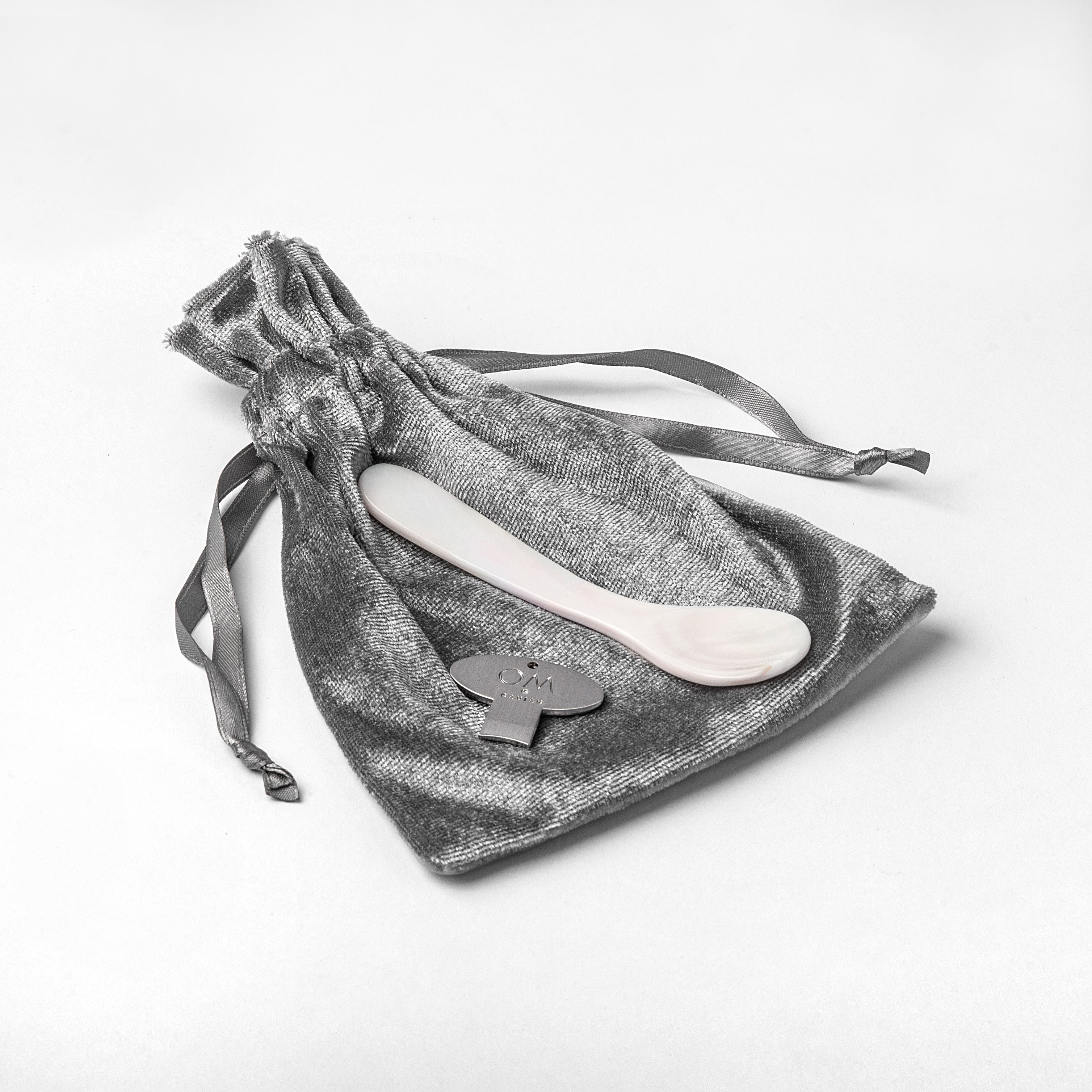 OM Caviar Gift Accessories - Omcaviar Accessories (Image 1)